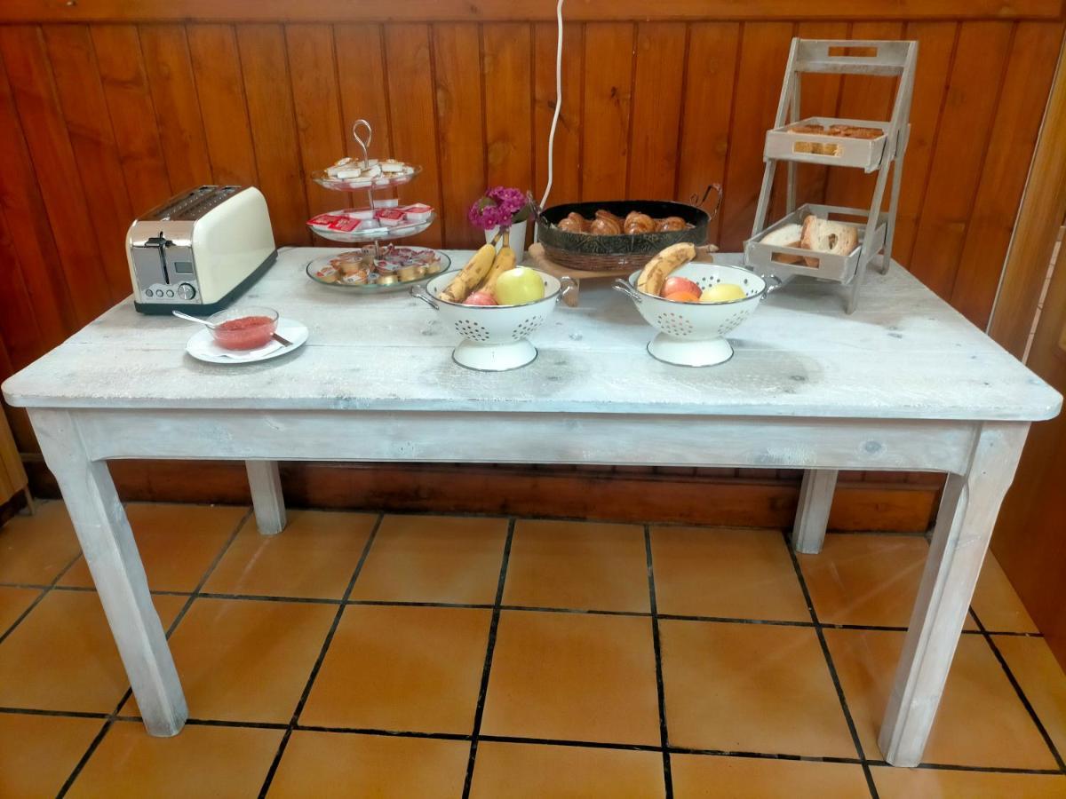 Hotel Lamoga Llavorsí Kültér fotó
