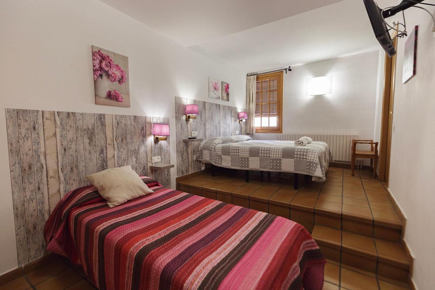 Hotel Lamoga Llavorsí Kültér fotó