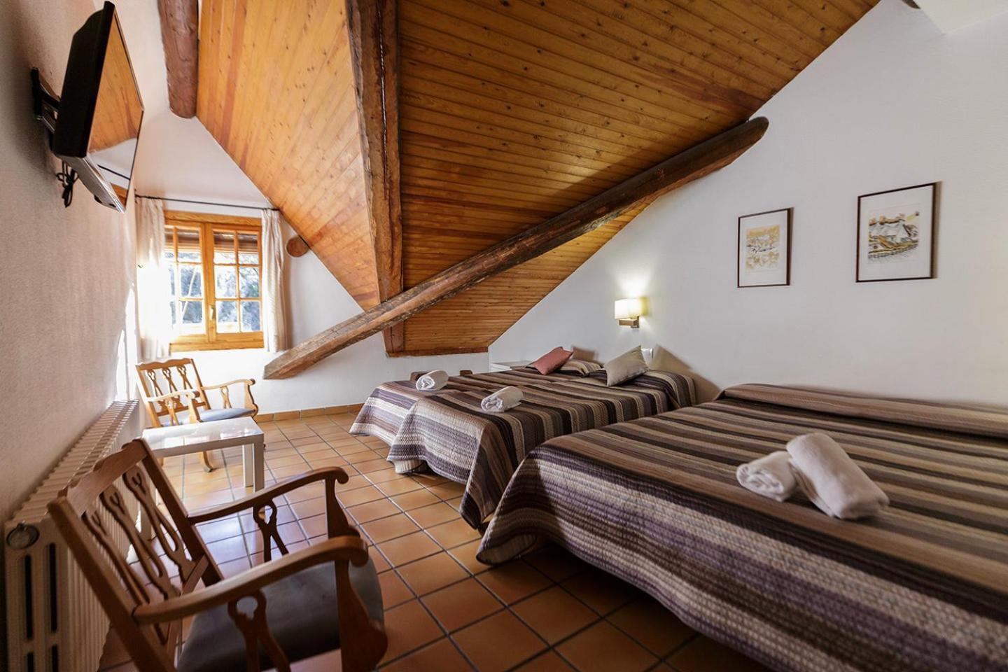 Hotel Lamoga Llavorsí Kültér fotó